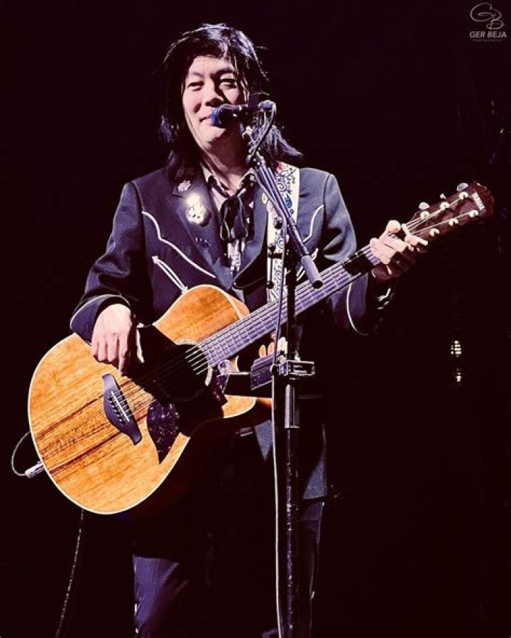 James Iha the Musician, biography, facts and quotes