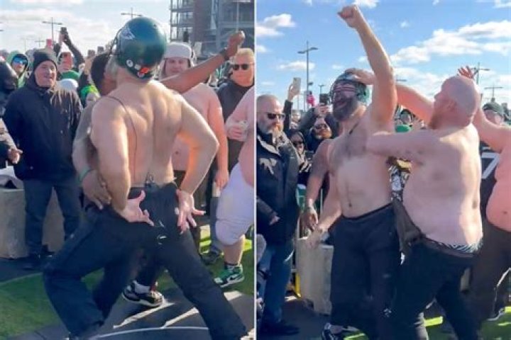 Jason Kelce named 'Sexiest Man Alive' finalist 2023 Eagles center