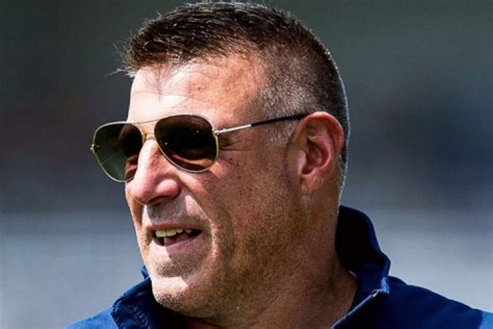 Jen Vrabel takes veiled shot at Jen Bielema for 'karma' tweet