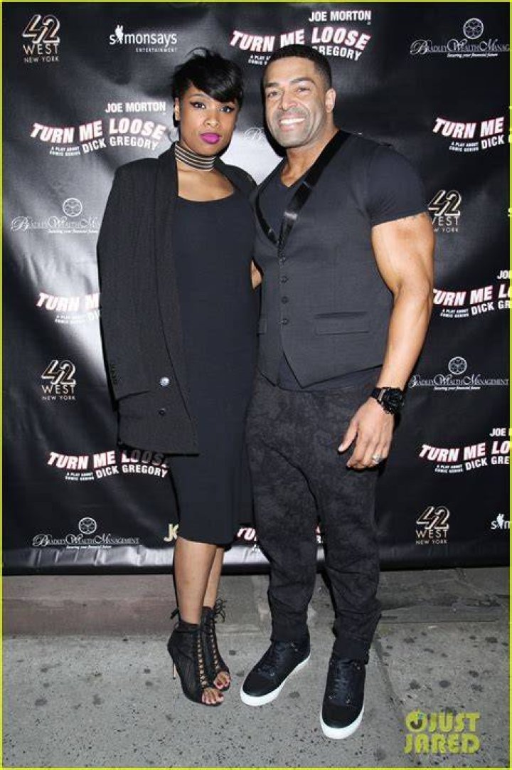 Jennifer Hudson splits from fiance David Otunga, granted protective