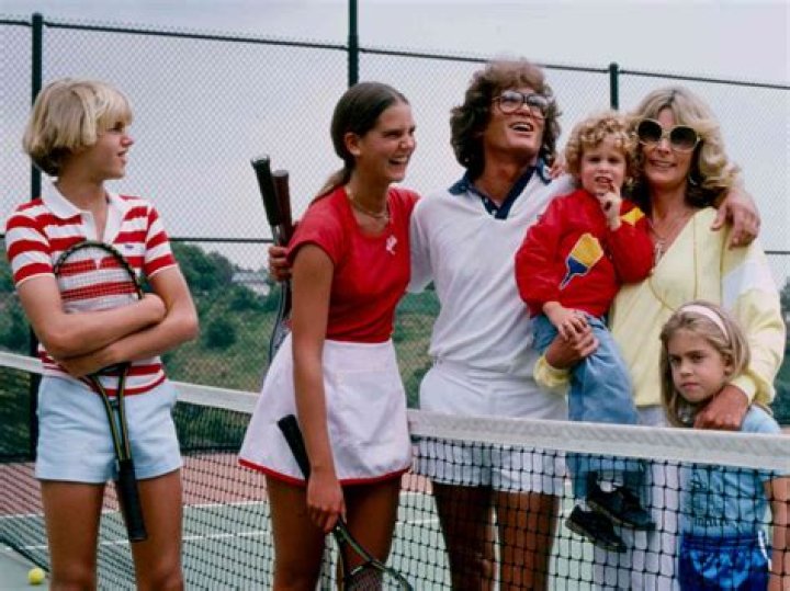 Jennifer Landon S 8 Siblings Ranked Oldest To Younges vrogue.co
