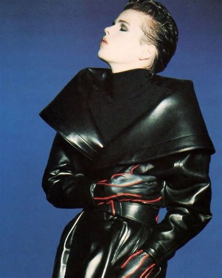 Jenny Howarth for Claude Montana, photographed by Paolo Roversi, 1988