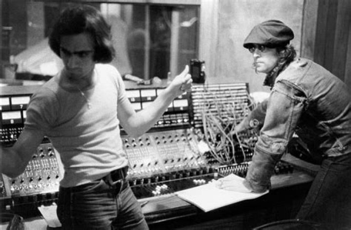 Jimmy Iovine, a Master of Beats, Lends Apple a Skilled Ear. Jimmy