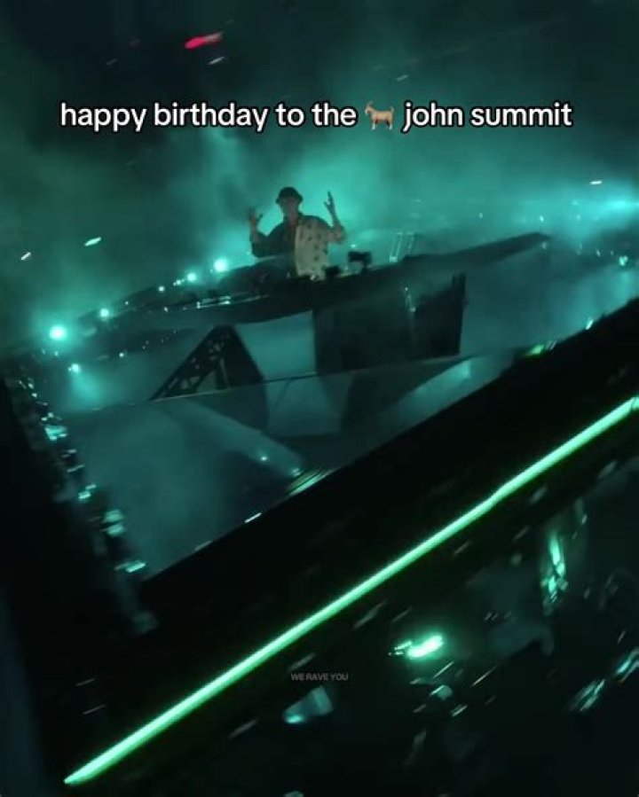 John Summit (DJ) Age, Birthday, Bio, Facts, Family, Net Worth, Height