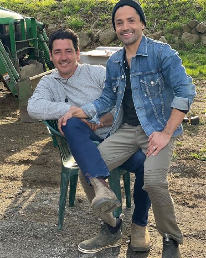 Jonathan Knight Recalls "Insane Time" Touring with NKOTB While Filming