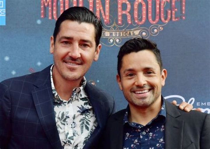 Jonathan Knight says he was told NKOTB would be &ldquo;over&rdquo; if he came out