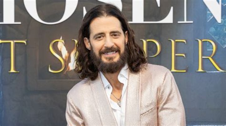 Jonathan Roumie Alice Cooper 'Example Of Christ's Love At Work'
