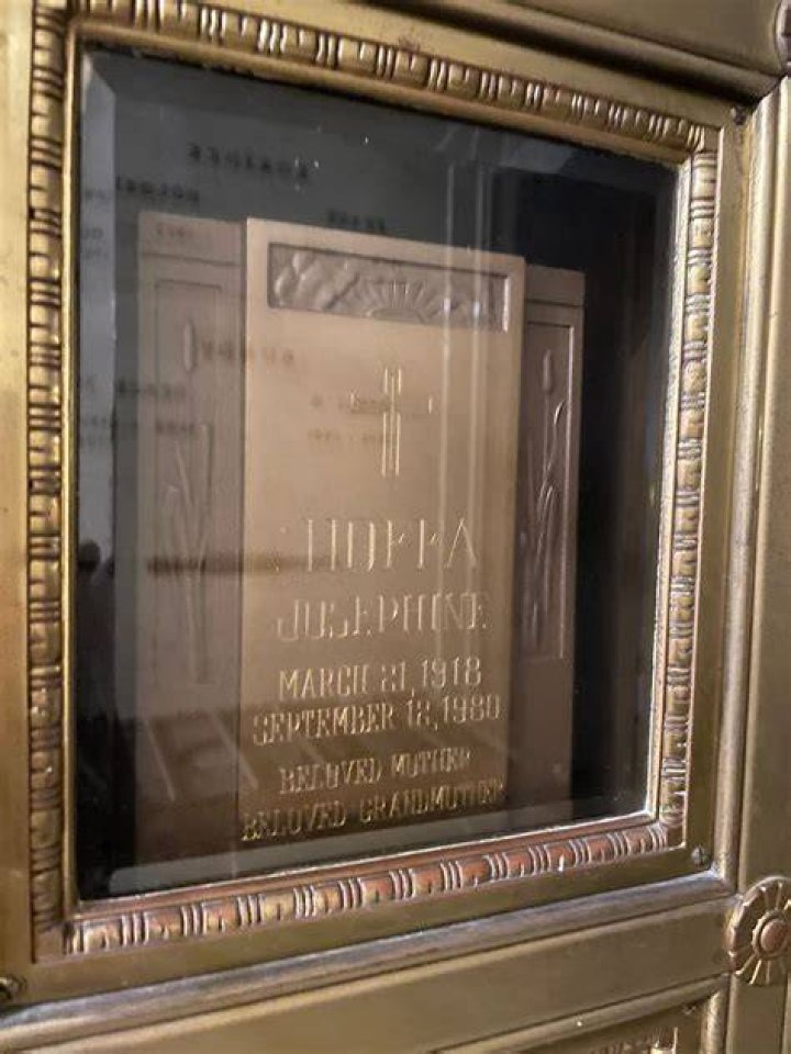 Josephine &ldquo;Jo&rdquo; Poszywak Hoffa (19181980) Find a Grave Memorial