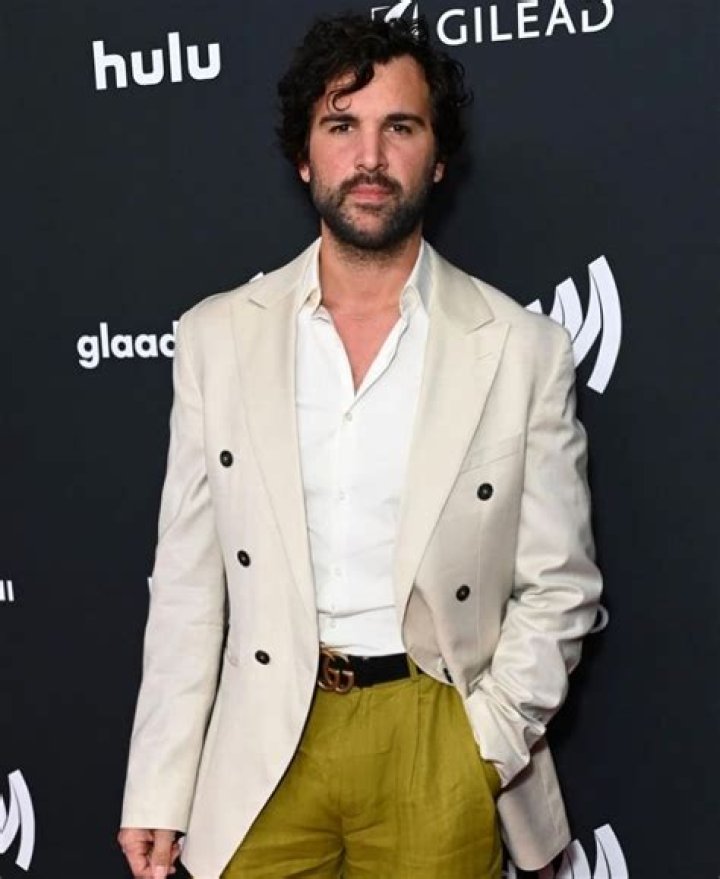 Juan Pablo Di Pace Biography, Age, Height, Girlfriend mrDustBin