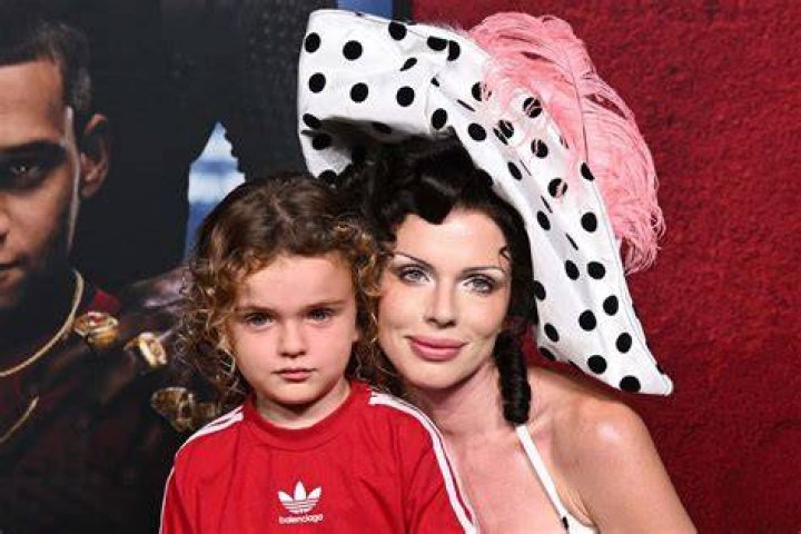 Julia Fox and Son, 2, in Matching Denim at Milan Fashion Week Photos