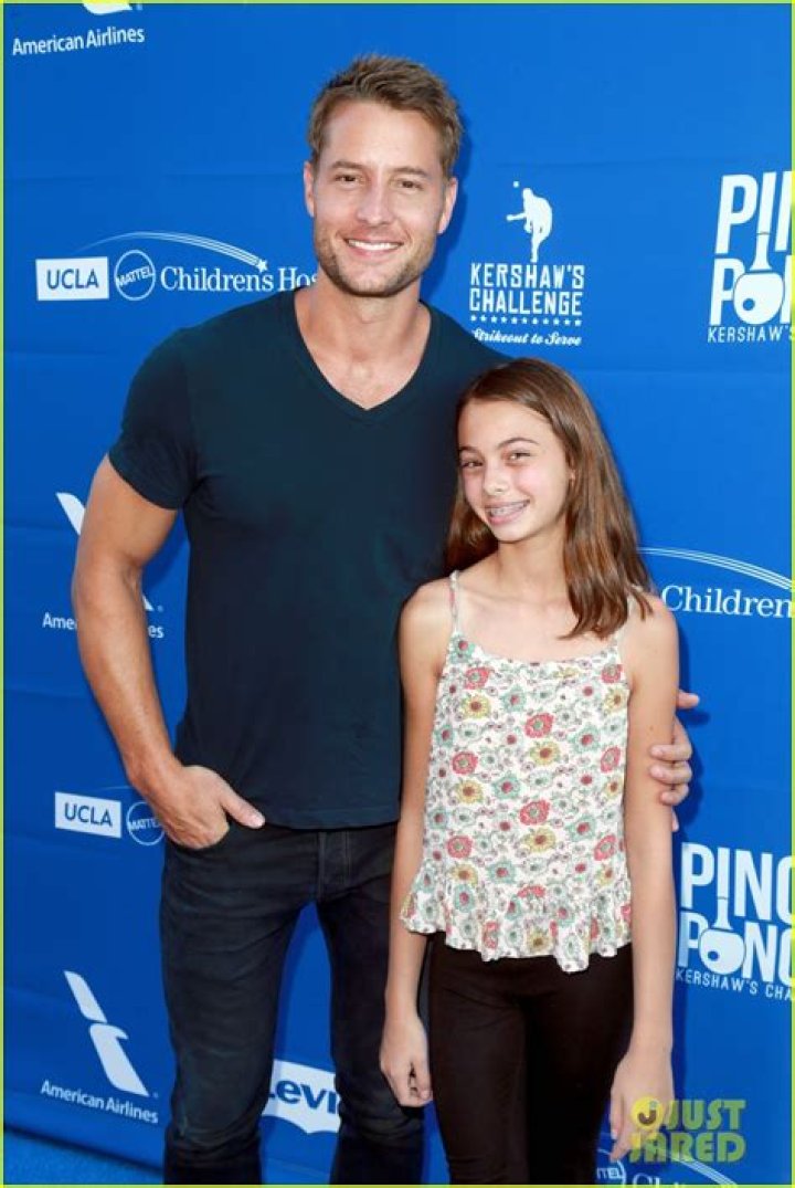 Justin Hartley brings daughter Isabella to the Critics&rsquo; Choice Awards
