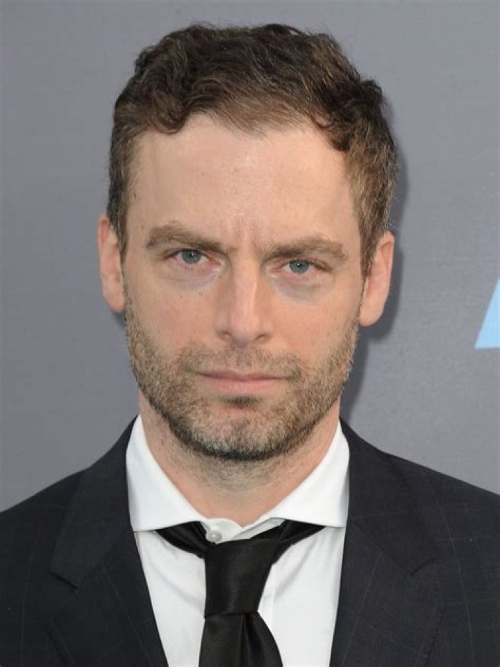 Justin Kirk Age, Net Worth, Married, Wife, Children, Bio & Wiki
