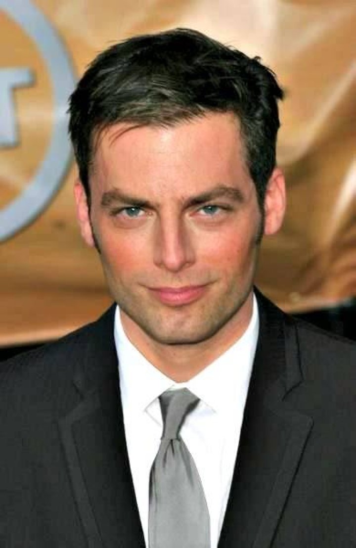 Justin Kirk Biography, Movie Highlights and Photos AllMovie