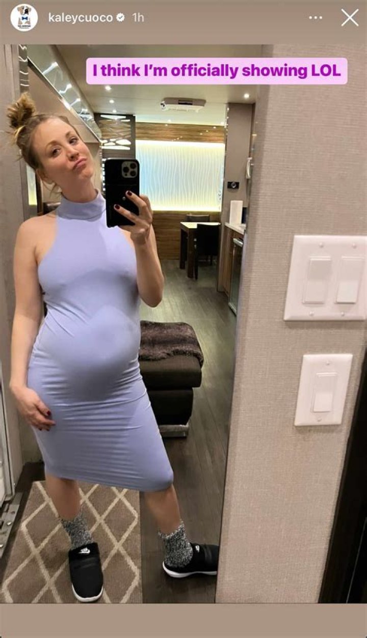 Kaley Cuoco's Body Type: A Guide To Her Fit Physique