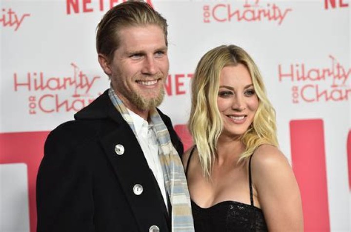 Kaley Cuoco 2018 Husband, net worth, tattoos, smoking & body