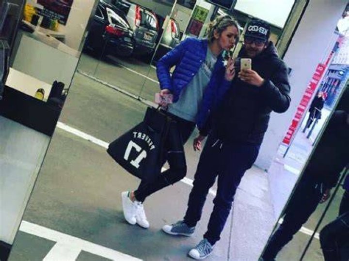 Karim Benzema Siblings Meet The 8 Siblings of the Footballer