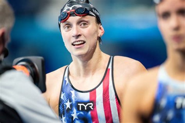 Katie Ledecky Passes Legendary Kickboard to Stanford Freshman Lillie