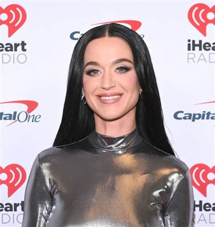 Katy Perry's Cleavage: A Fashion Statement And Bold Confidence