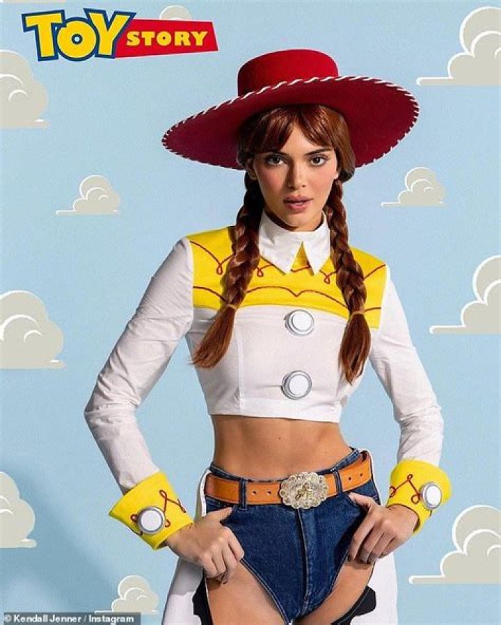Kendall Jenner transforms into Jessie from ToyStory for Halloween