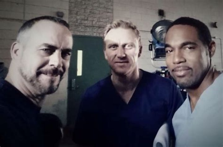Kevin McKidd on Set Season 10 Grey's Anatomy Cast