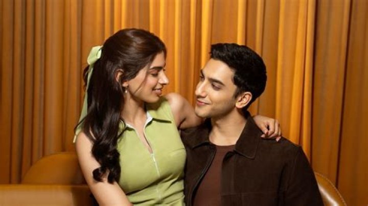 Khushi Kapoor and Vedang Raina pose with fans amid The Archies shoot in