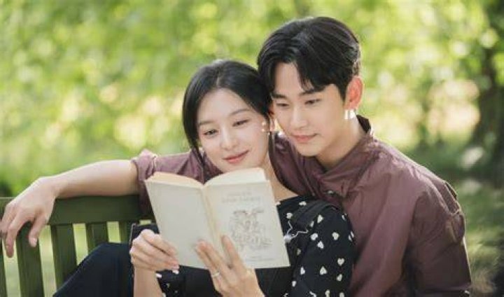 Kim Soohyun, Kim Jiwon confirmed for new Kdrama