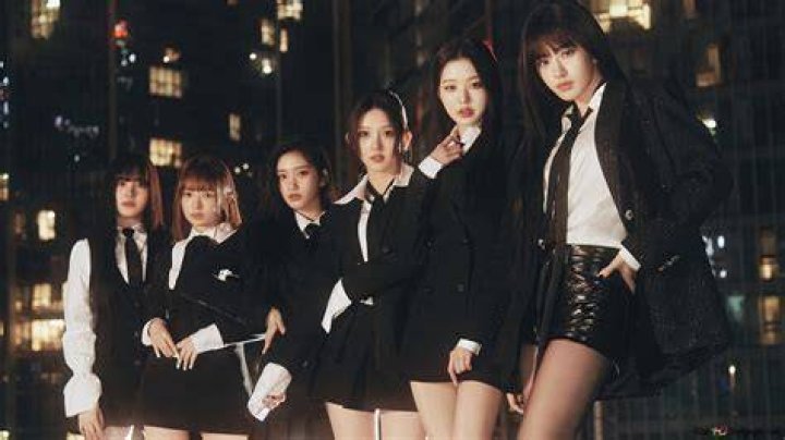 Kpop band, &lsquo;ITZY&rsquo; is set to Release its First Fulllength Album &ldquo;Crazy