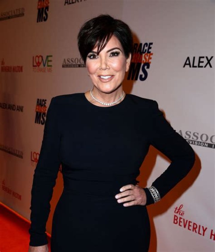 Kris Jenner Shows Off Bikini Body At 61 [PHOTO] IBTimes