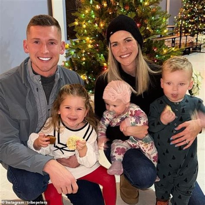 Kristi Noem's Children's Ages Revealed: A Peek Into The Family Life Of The Governor