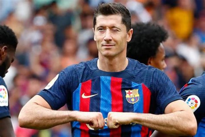 LaLiga Barcelona striker, Robert Lewandowski equals Ronaldo&rsquo;s