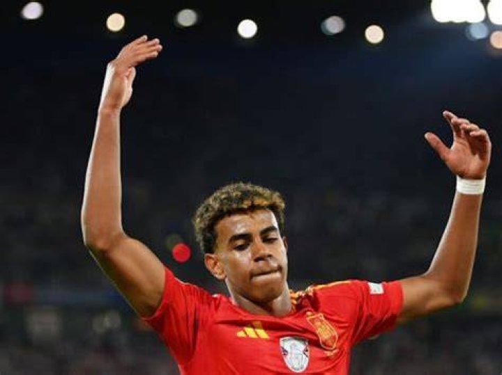 Lamine Yamal is the definition of prodigy with impressive Spain showing