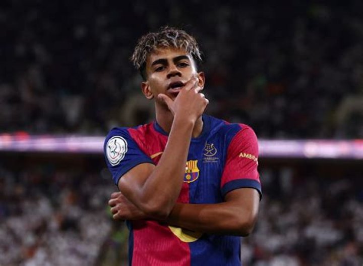 Lamine Yamal plays with ‘no fear’ and ‘similar’ to Lionel Messi
