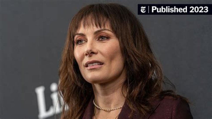 Laura Benanti Describes Performing Concert Through a Miscarriage The