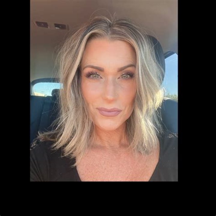 Laura Smith YouTube