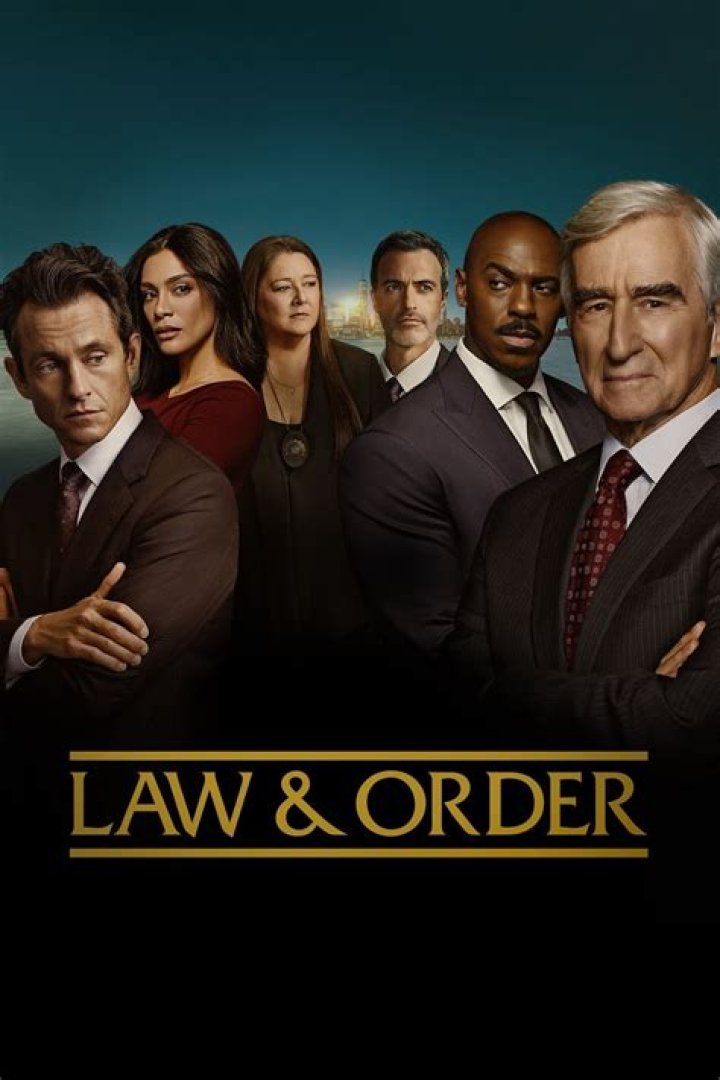 Law & Order's Mariska Hargitay sports bruises as fans race to her