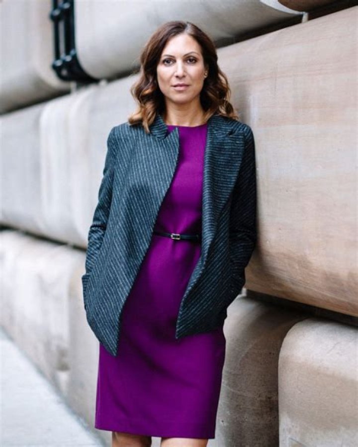 Lawyer Lara Bazelon Talks Family, Justice, and Ambition Work chic