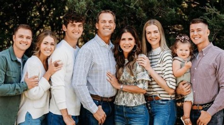 Learn The Ages Of Kristi Noem's Children | Comprehensive Guide