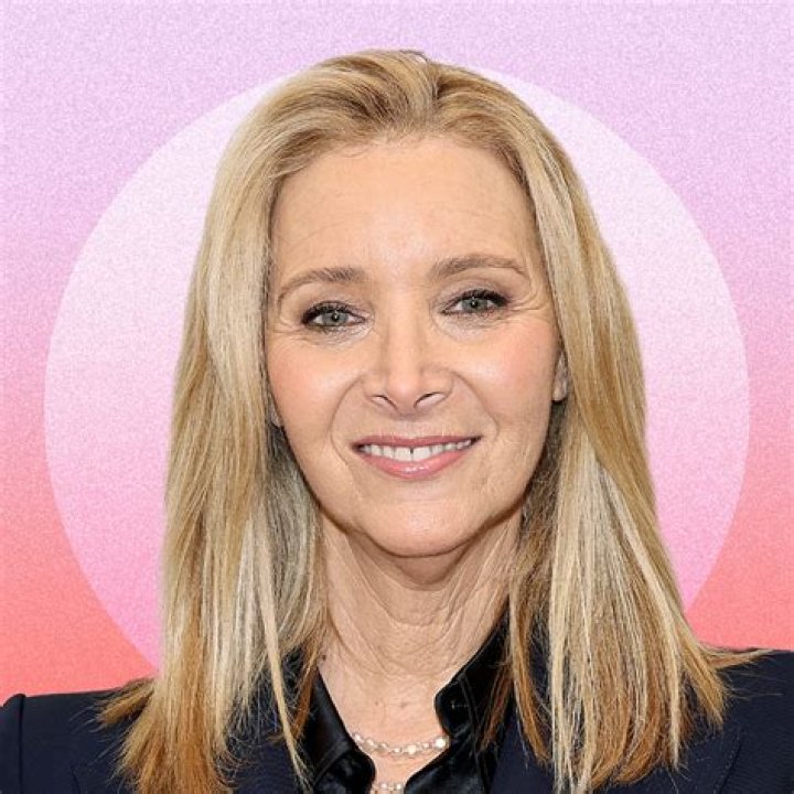 Lisa Kudrow's Financial Success: Exploring Her Net Worth In 2024