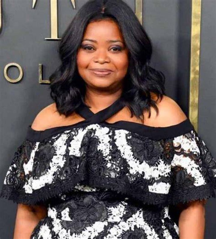 List of 50 Famous Black Actresses Over 50 2024 mrDustBin
