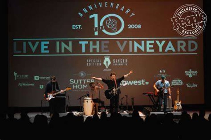 Live in the Vineyard 2018 BehindtheScenes Photos from Jewel