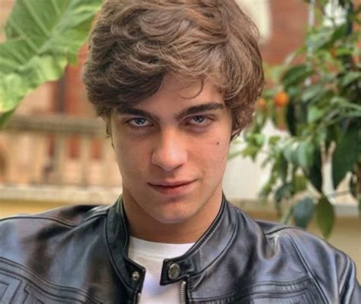 lorenzo zurzolo Beautiful boys, Pretty boys, People