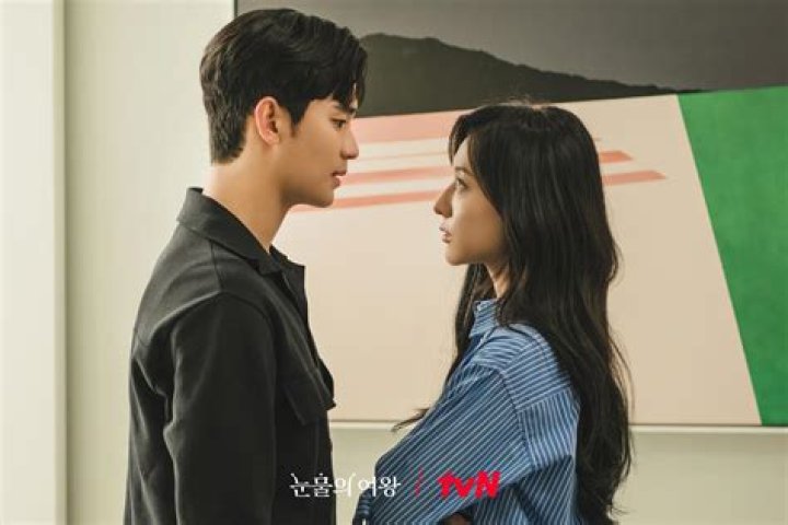 Love In The Spotlight: Kim Soo Hyun And Kim Ji Won's Romance Confirmed