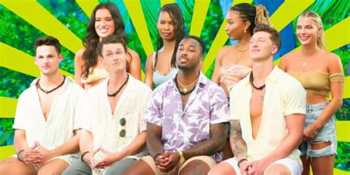 Love Island Kierstan y BF Jay Harrington celebran su primer