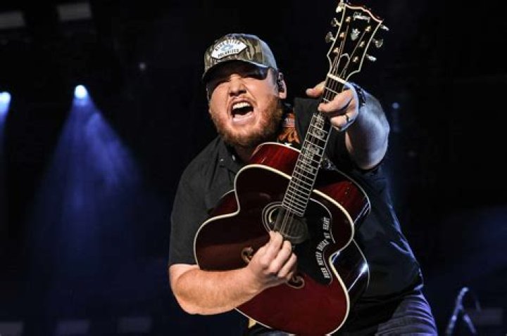 Luke Combs Opens Up About Inspiration Behind Album &lsquo;Gettin