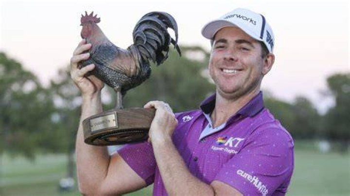 Luke List wins in a playoff in Mississippi. Hyo Joo Kim goes wiretowire on LPGA The San