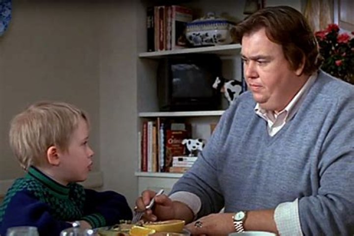 Macaulay Culkin in the movie 'Home Alone'. Kevin Home Alone, Home Alone