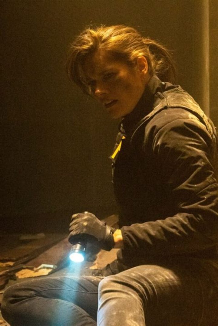 Maggie Injured FBI Season 5 Episode 23 TV Fanatic