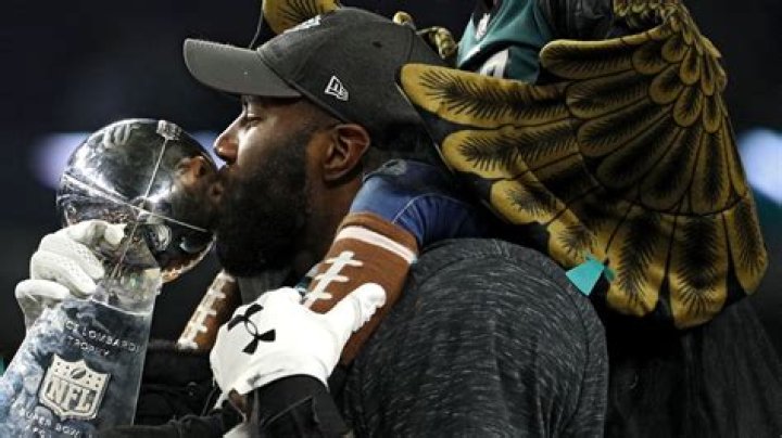 Malcolm Jenkins to boycott Philadelphia Eagles trip to White House