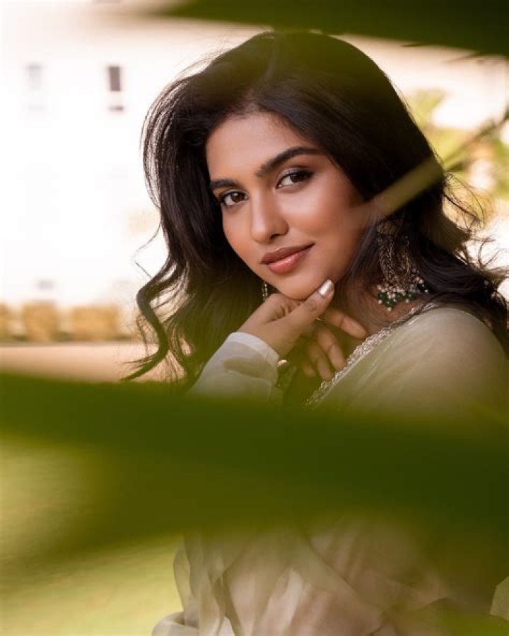 Mamitha Baiju Instagram 🧚🏼&zwj;♀️ Beautiful attire from wool