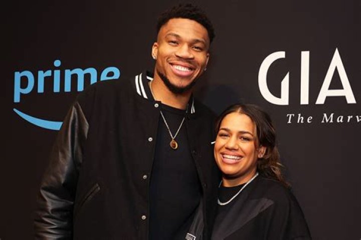 Mariah Riddlesprigger All About Giannis Antetokounmpo's Girlfriend